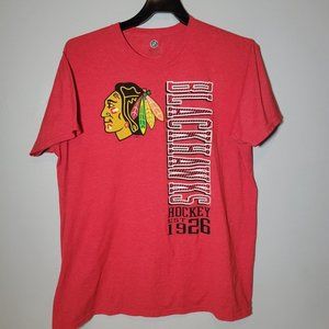 Blackhawks Hockey Tshirt  Mens  Size 2XL  Red  Short Sleeve  Graphic Tee